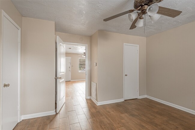 Building Photo - 760 Cline St