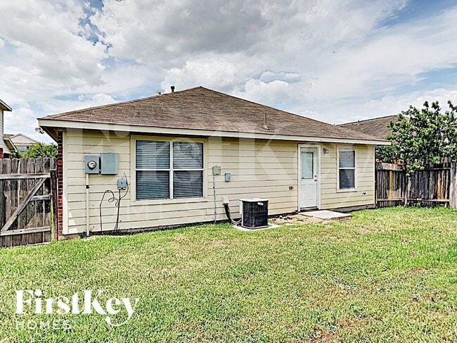 Building Photo - 20735 Dewberry Creek Ln