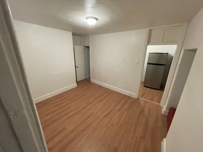 Building Photo - 4933 Royal St