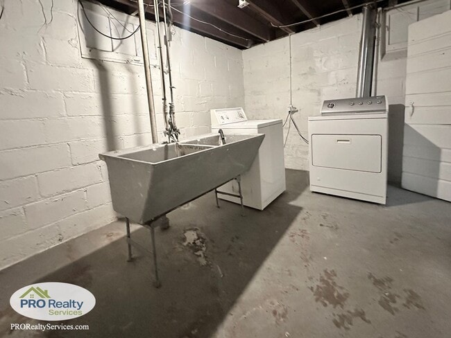 Building Photo - 6111 Nicollet Ave