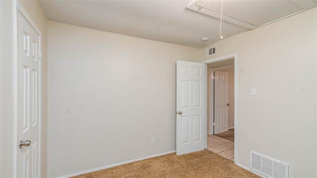 Building Photo - 5621 Brent Dr