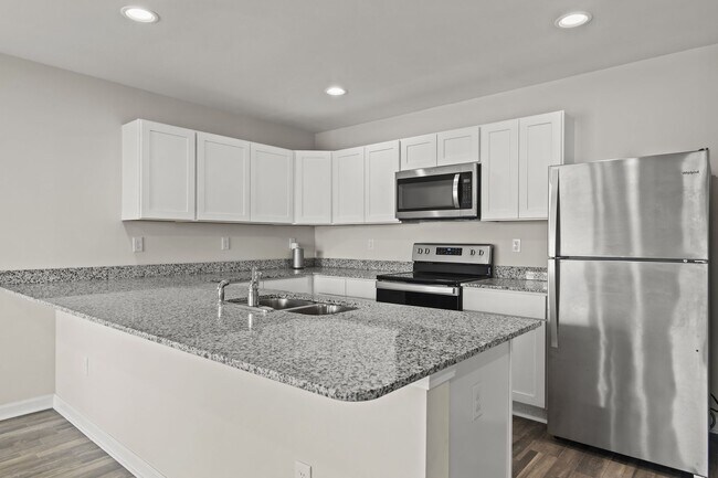 Building Photo - Beautiful 4/2 home with NEW fenced yard