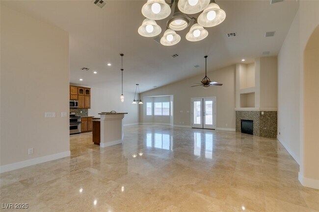 Building Photo - 2180 Dogwood Ranch Ave