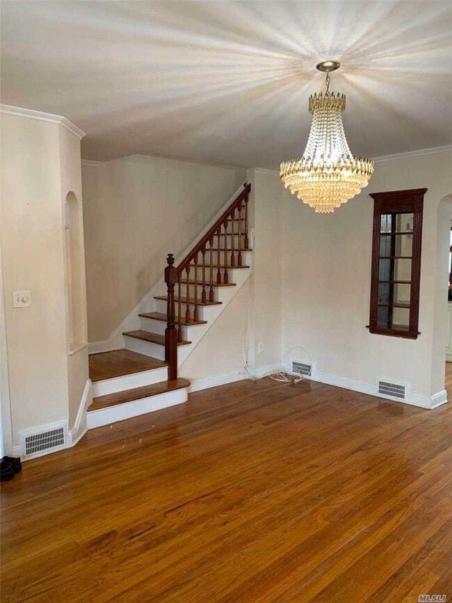 Building Photo - 141-18 Booth Memorial Ave