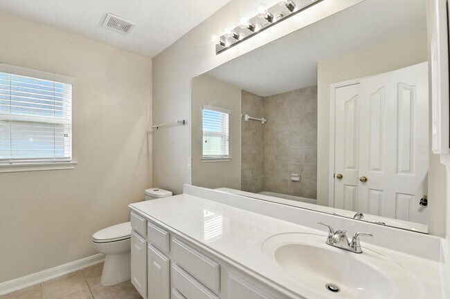 Building Photo - 6538 Ivy Heath Ln