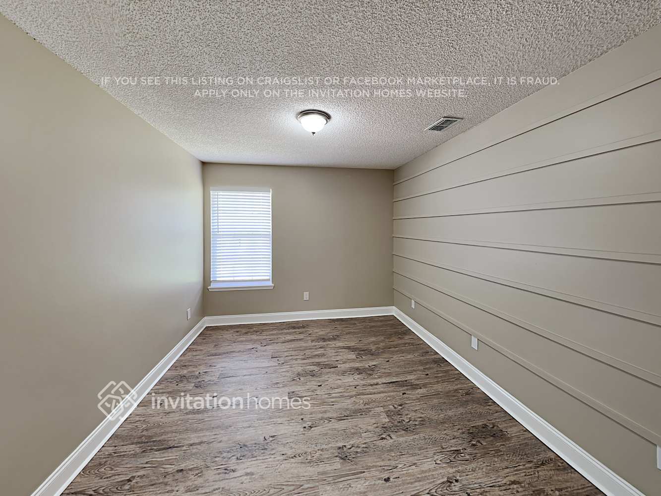 Building Photo - 1250 Pirates Cove Ln