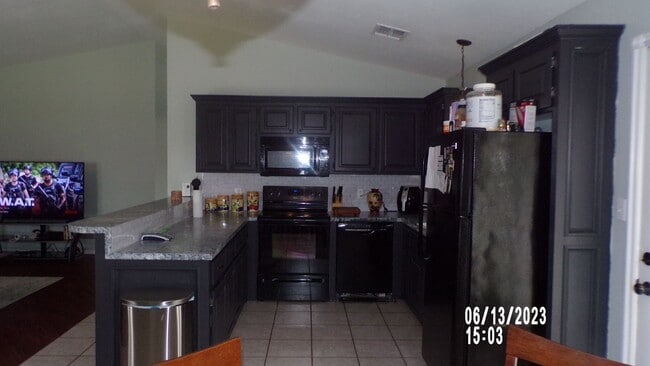 Building Photo - Pets Negotiable with Owner Approval!