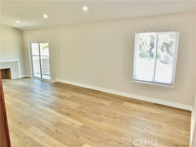 Building Photo - 652 Margo Ave