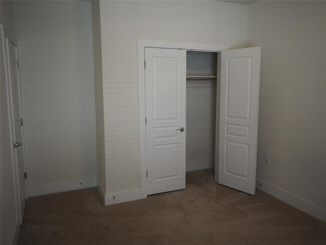 Building Photo - 11319 Gadsen Ln