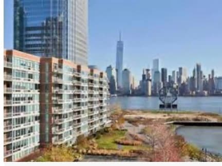 Building Photo - 25 Hudson St