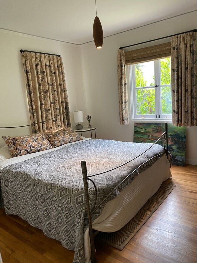 Building Photo - Spanish Charmer in the Village of Downtown Ojai