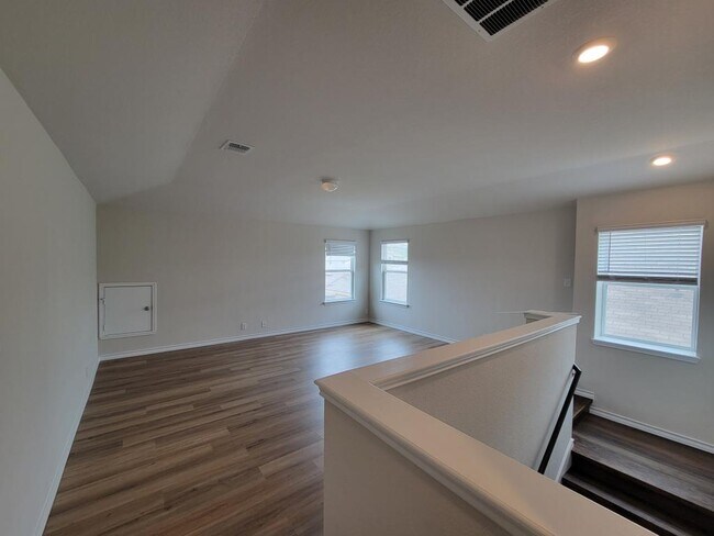 Building Photo - 1737 Rocky Rise