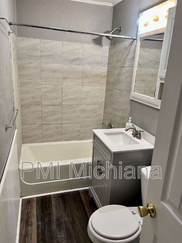 Building Photo - 19770 Kern Rd