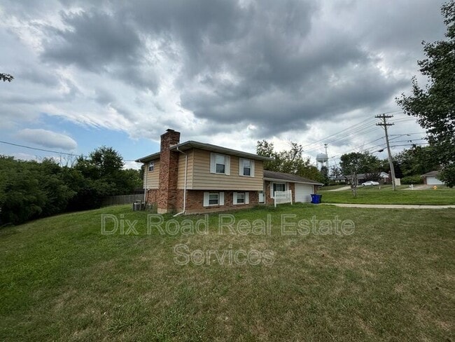 Building Photo - 3 Ramsey Dr