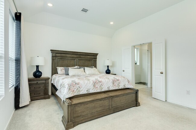 Building Photo - 2618 Jasper Oaks Dr