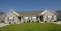 Building Photo - 2541 Saddleback Dr
