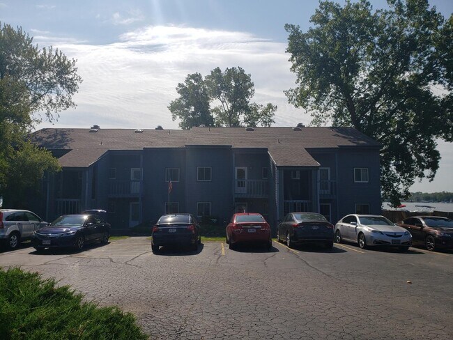 1st floor lower right - 536 N Cogswell Dr