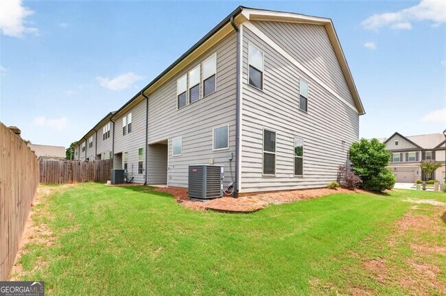 Building Photo - 5524 Garens Way