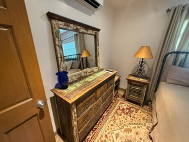 Building Photo - 2160 Calle de Arroyo