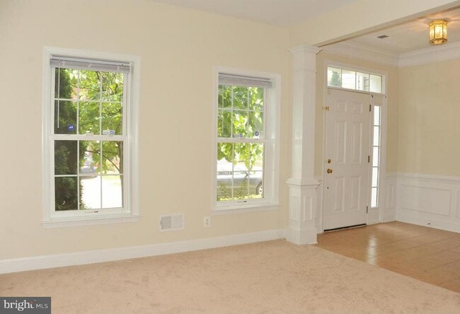 Building Photo - 2492 Terra Cotta Cir