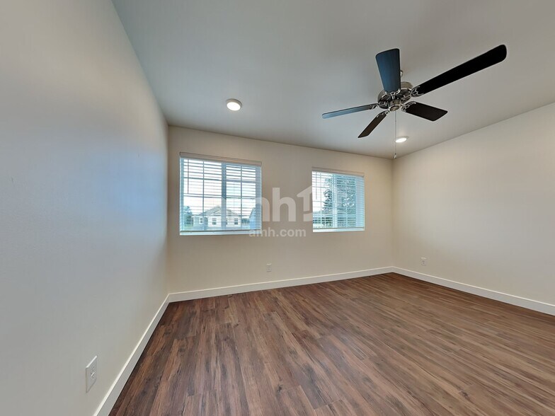 Building Photo - 7706 Verona Lp SW