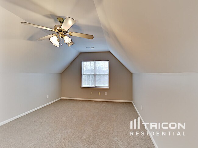 Building Photo - 2907 Rainwater Ct