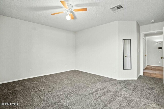 Building Photo - 14223 Poets Rock Ln