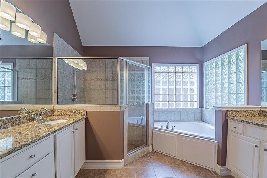 Master Bathroom - 7360 Village Creek Trce