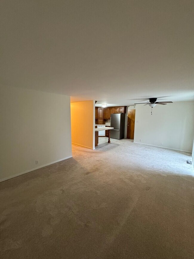 Building Photo - Washington Twp 3 bedroom home