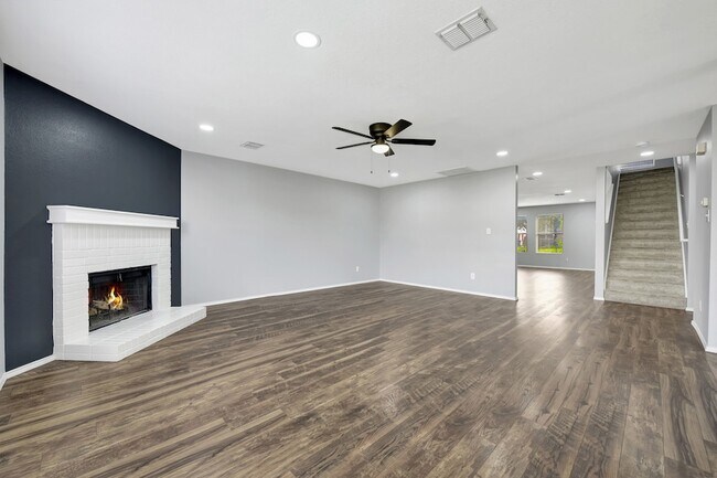 Building Photo - 2512 Brinlee Branch Ln