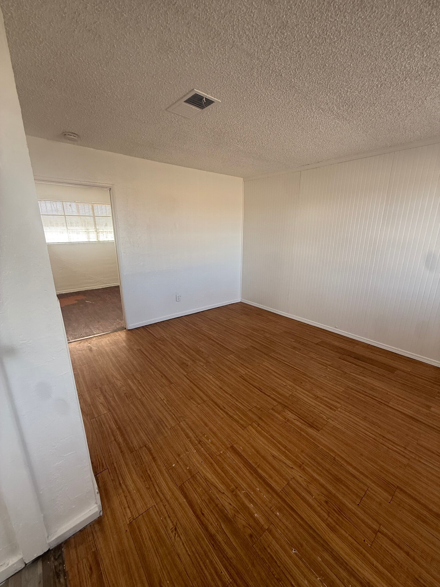 Building Photo - 708 Jackson Ave