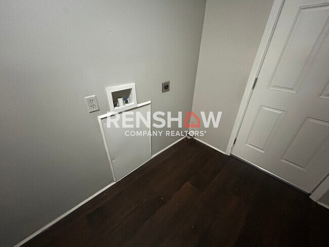 Building Photo - 926 Old Hickory Blvd