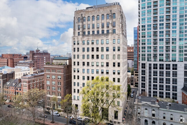 Building Photo - The Ayer Condominium