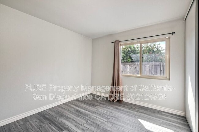 Building Photo - 2253 Raintree Pl
