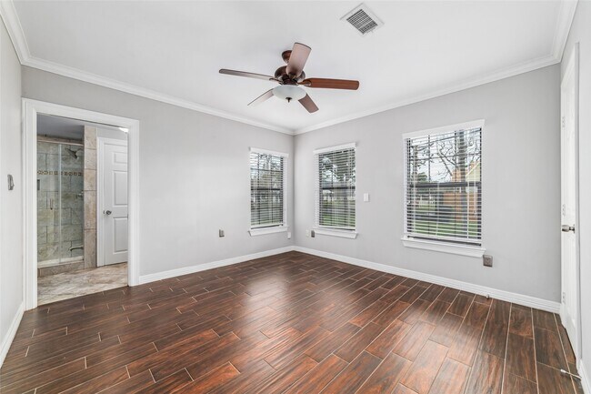 Building Photo - 5012 Irvington Blvd