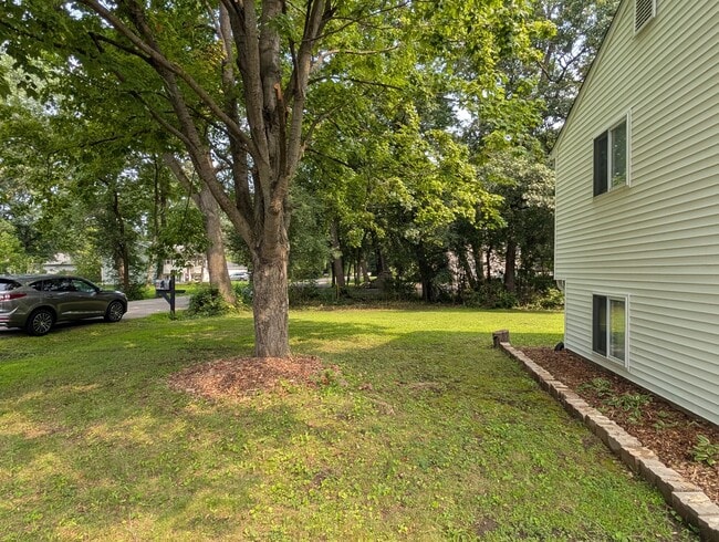 Building Photo - 37055 N Capillo Ave