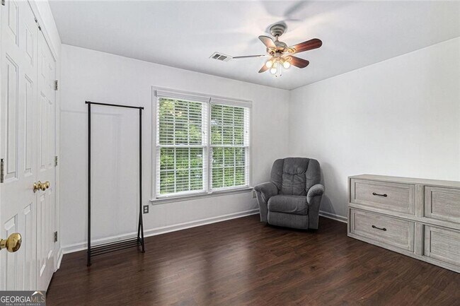 Building Photo - 505 Stedford Ln