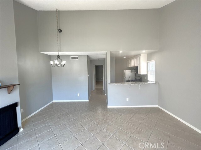 Building Photo - 700 W La Veta Ave