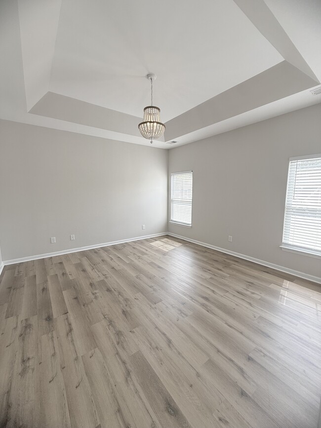 Building Photo - 207 Cupola Dr