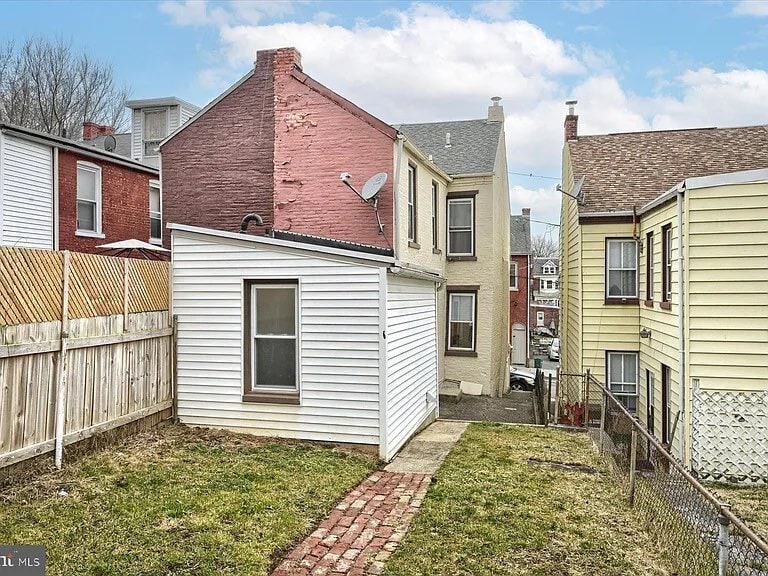 Rear of Home - 654 Poplar St