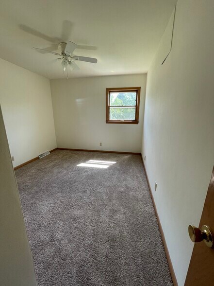 Bedroom 2 - 7319 W Tripoli Ave