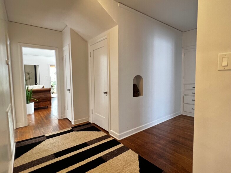 Hallway - 627 Tularosa Dr