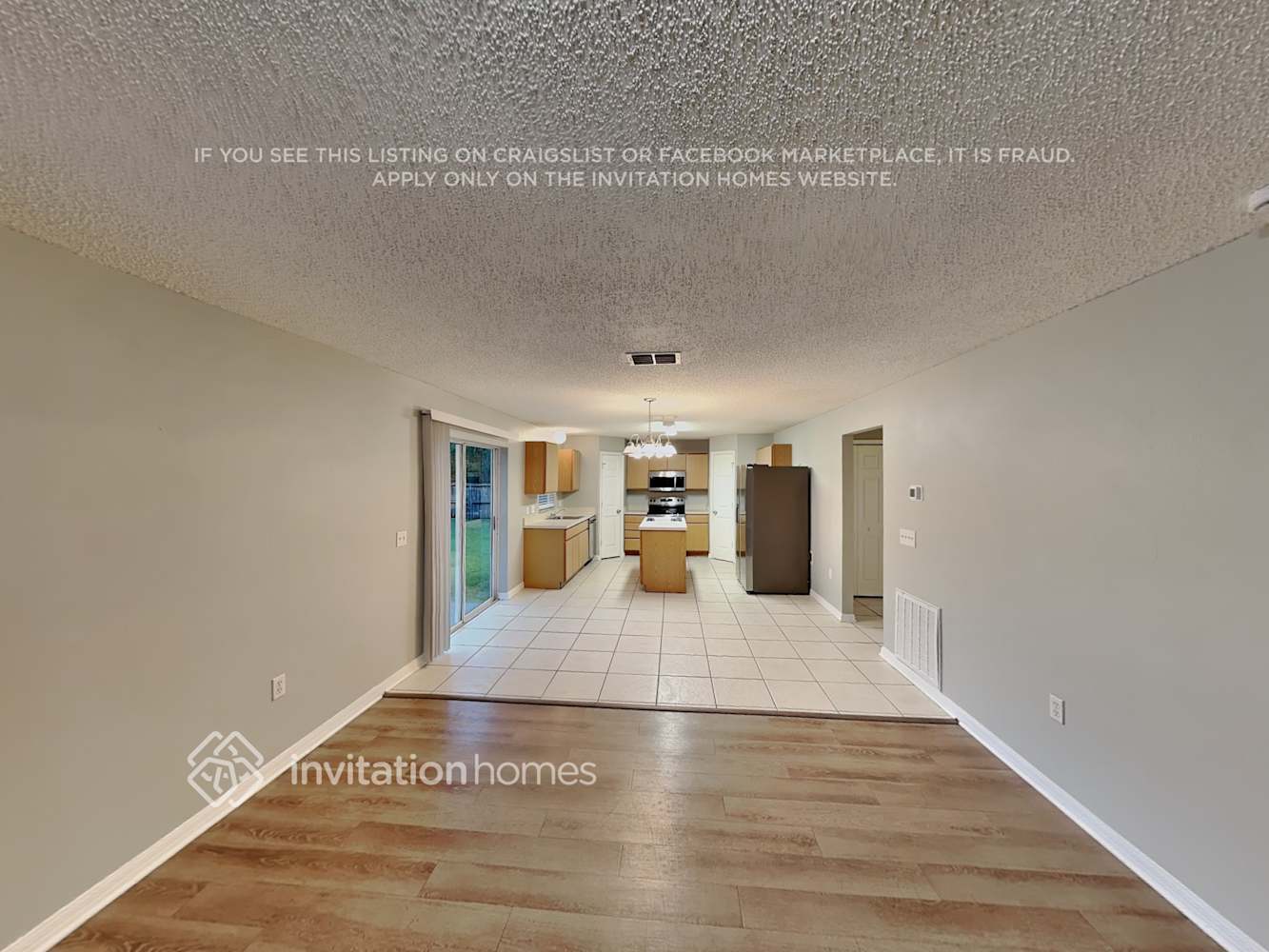 Building Photo - 2073 Hillview Cir