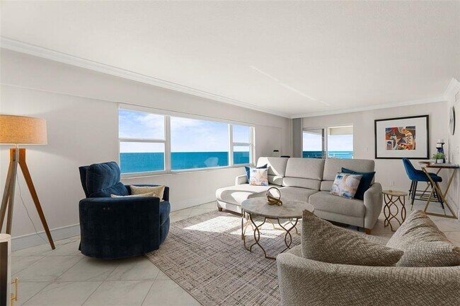 Building Photo - 1750 Benjamin Franklin Dr