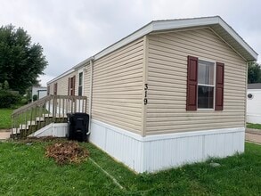 Building Photo - 319 Spring Park Dr