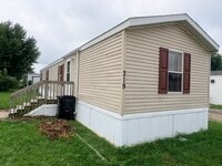 Building Photo - 319 Spring Park Dr