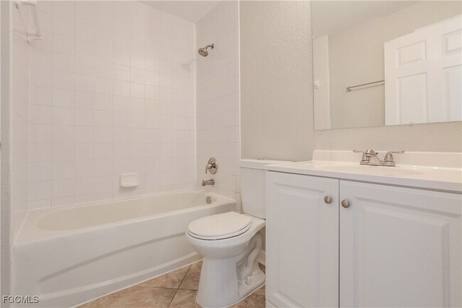 Building Photo - 4168 Merriam Ln