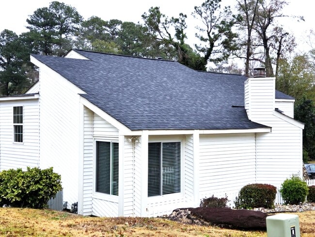 Building Photo - 2711 Butler Pl