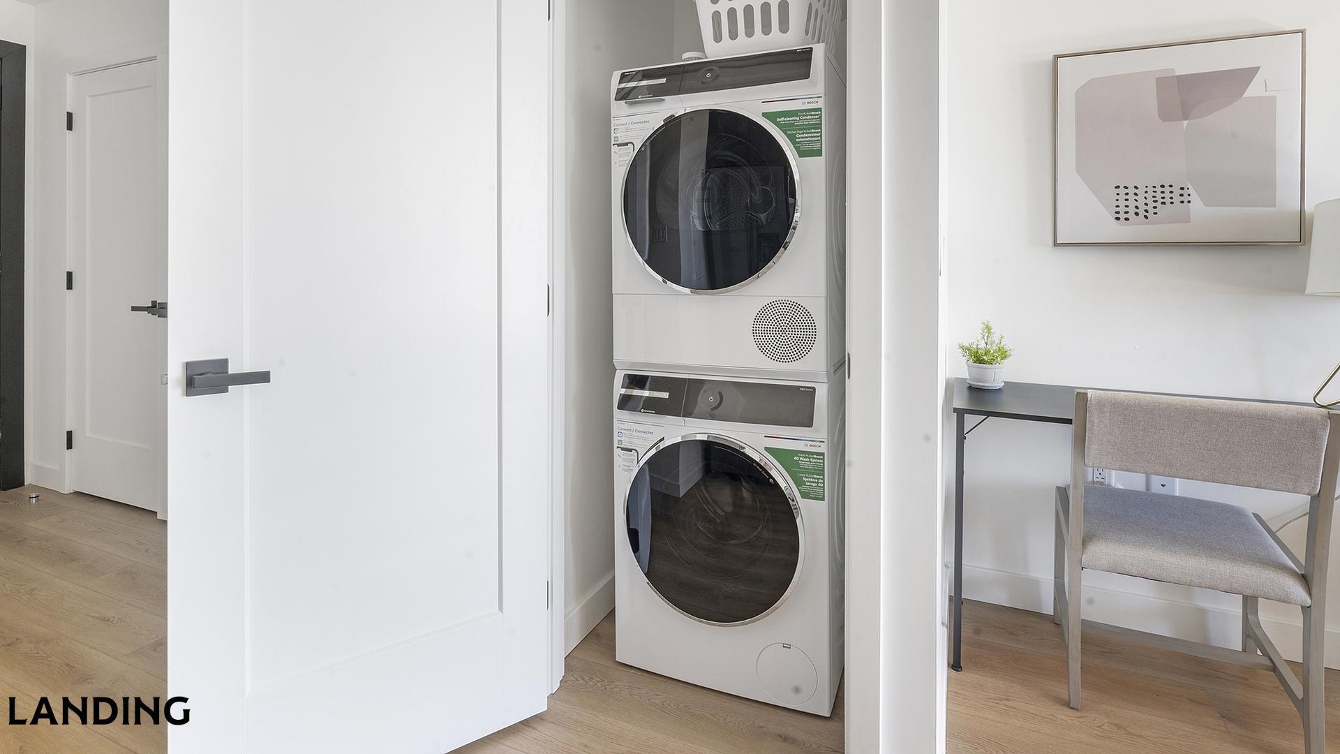 Building Photo - 632 Howard Rd SE