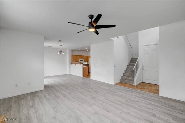Building Photo - 8789 Villa Alex Ave